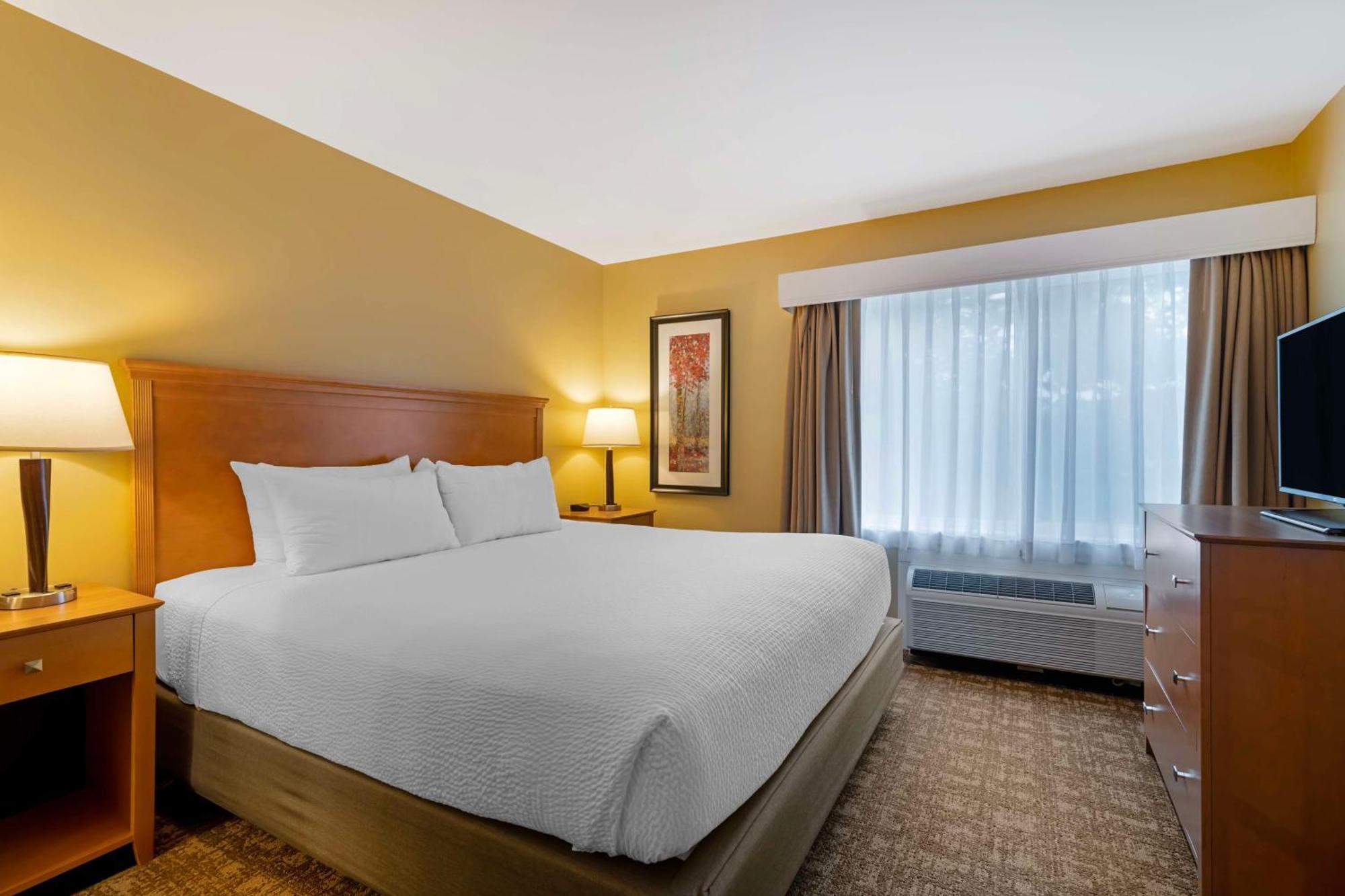 Best Western Plus Windjammer Inn & Conference Center Burlington Bagian luar foto